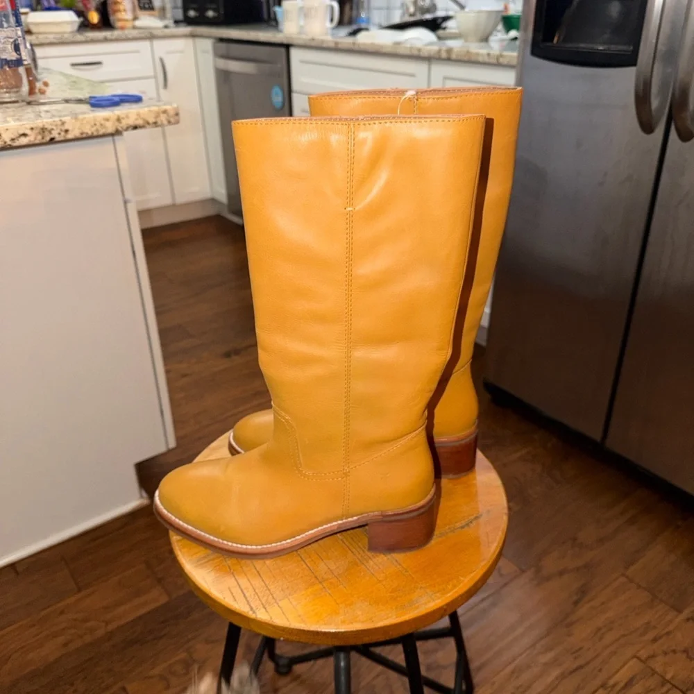NWT Frye Camryn Tall Pull On Boots Size 9.5 - Picture 2 of 8